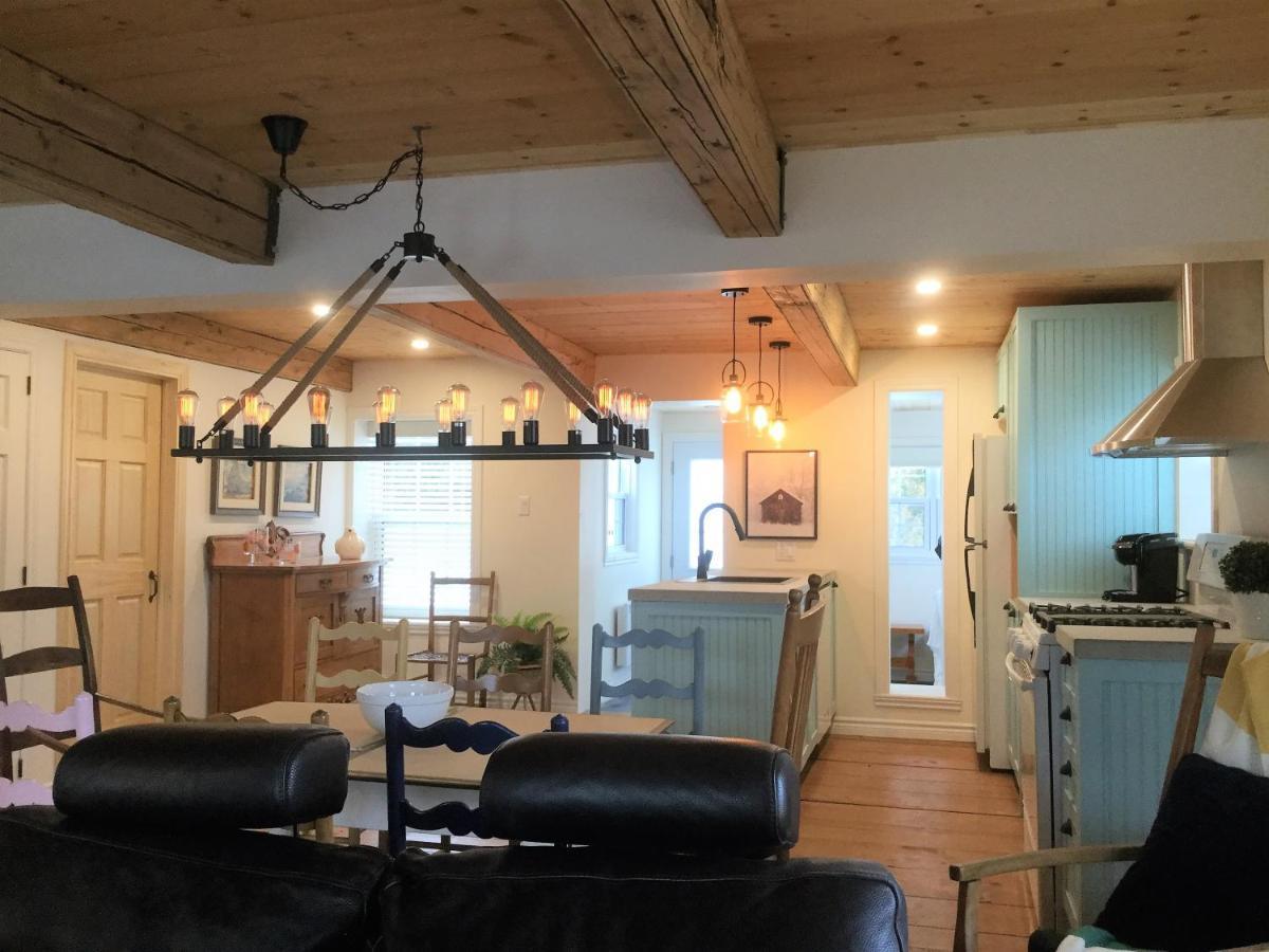 La Maison Bleue Saint-Ferreol-les-Neiges エクステリア 写真